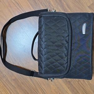 Travelon Quilted Black Jewelry Bag